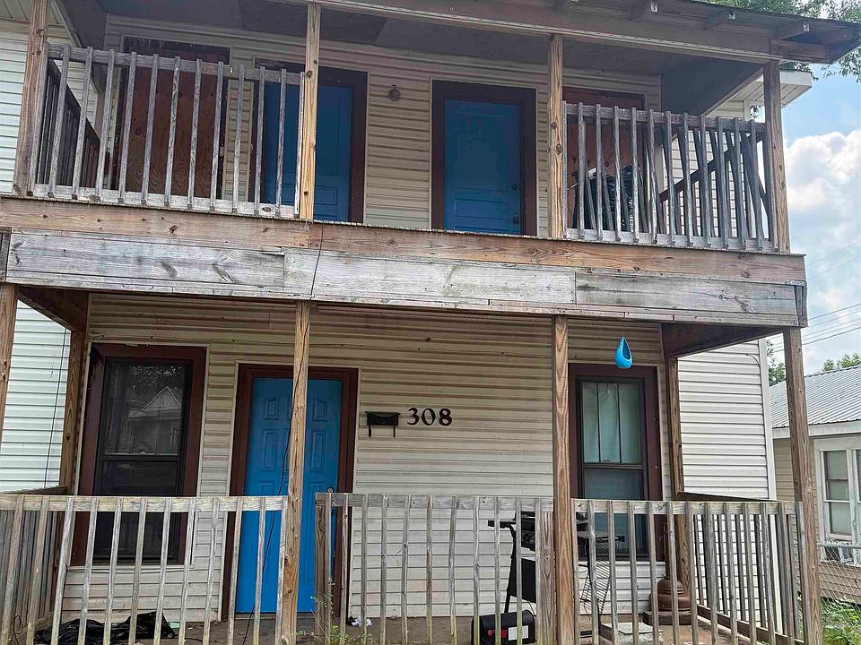 1st image of 308 E 8th St
