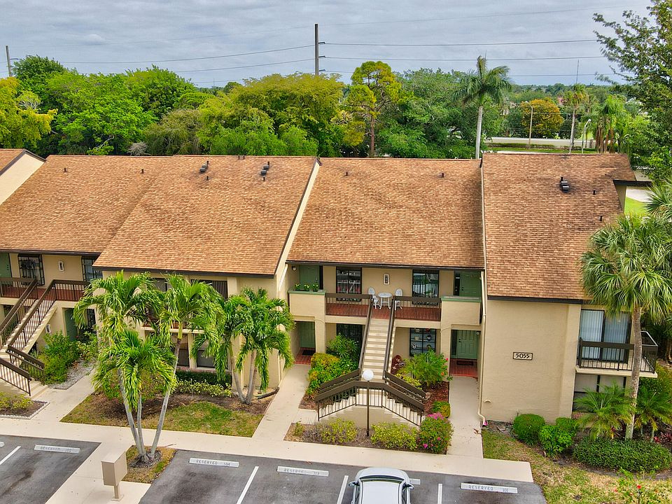 1st image of 5055 Oak Hill Lane #223