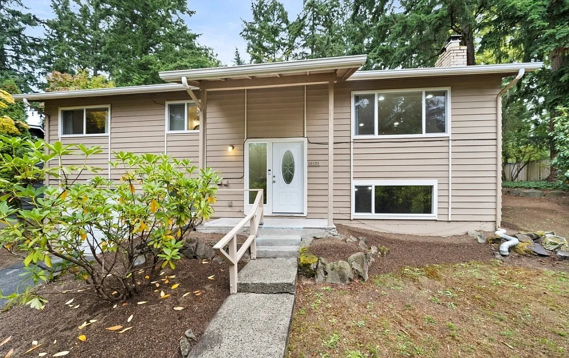 4 bed, 1830 sqft, $3,985 — Photo 1