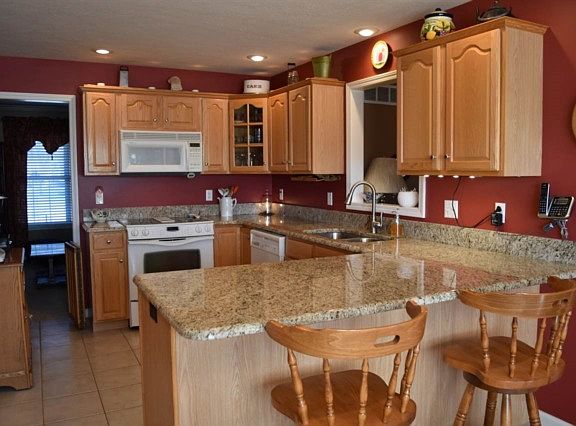 5th image of 2588 Oak Trail Dr