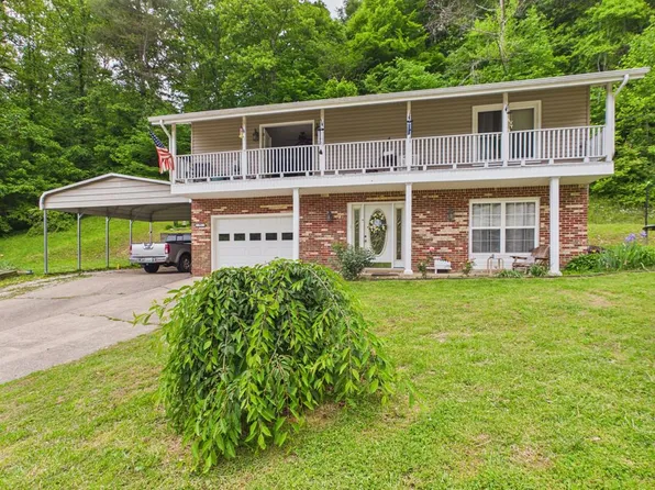 77 McKenzie Addition, Van Lear, KY 41265