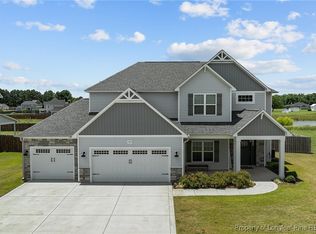 5527 Mountain Run Dr, Hope Mills, NC 28348