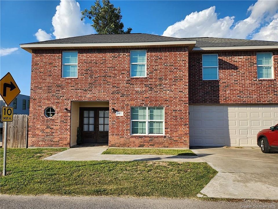 1st image of 1843 Elmer Ln