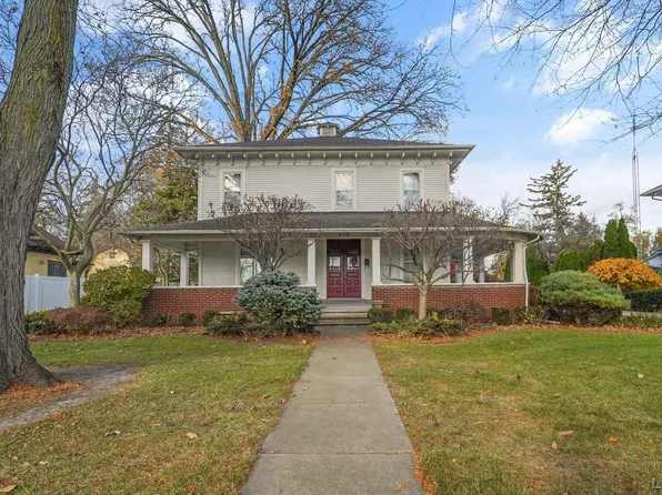418 W Adrian St, Blissfield, MI 49228