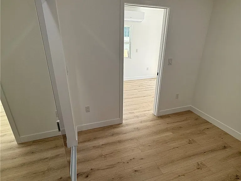6144 Fair Ave — Photo 14