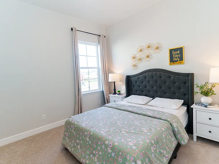 3208 Carabiner St — Photo 8