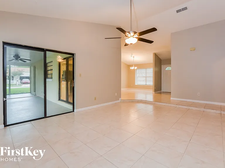 2943 Mallorn Way — Photo 2