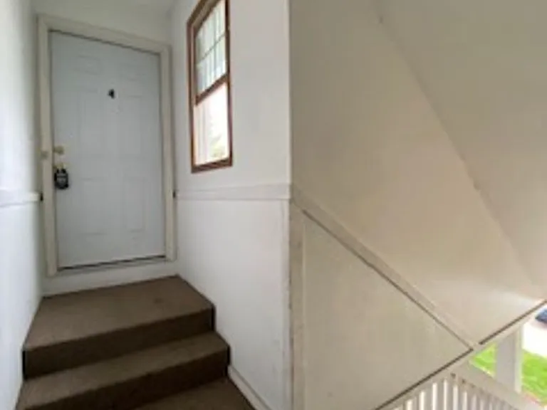 204 Stonewall Ct — Photo 16