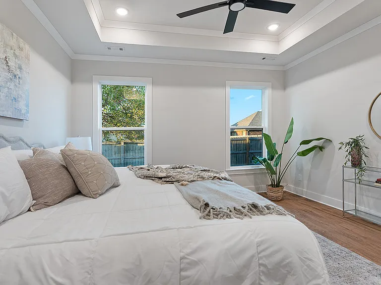 950 Moksha St — Photo 18