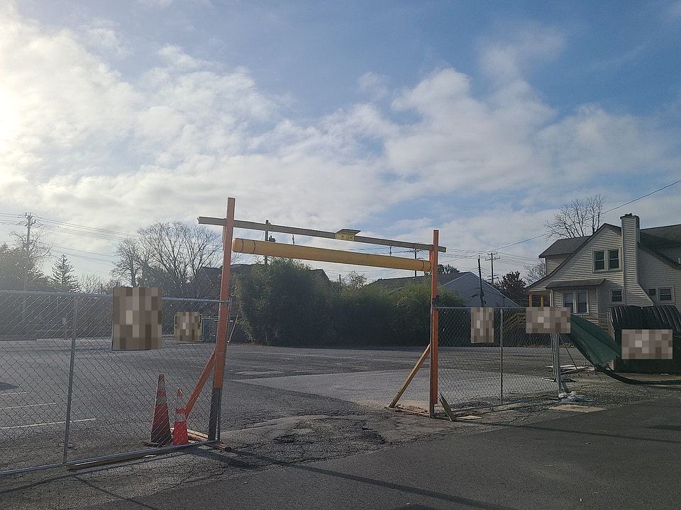 2nd image of 1 Irving Pl