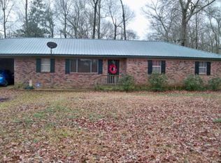 615 Tucker Rd, Vicksburg, MS 39183