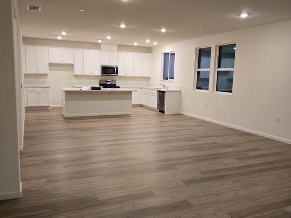 1941 Apiary Way, Hughson, CA 95326