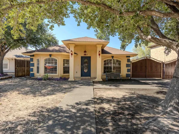307 Hancock Ct, Laredo, TX 78046
