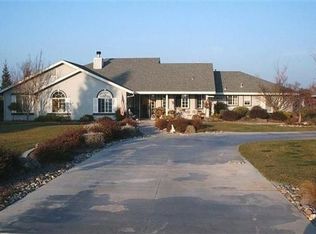 24846 N Skyview Ln, Acampo, CA 95220