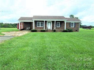 610 E Double Shoals Rd, Lawndale, NC 28090
