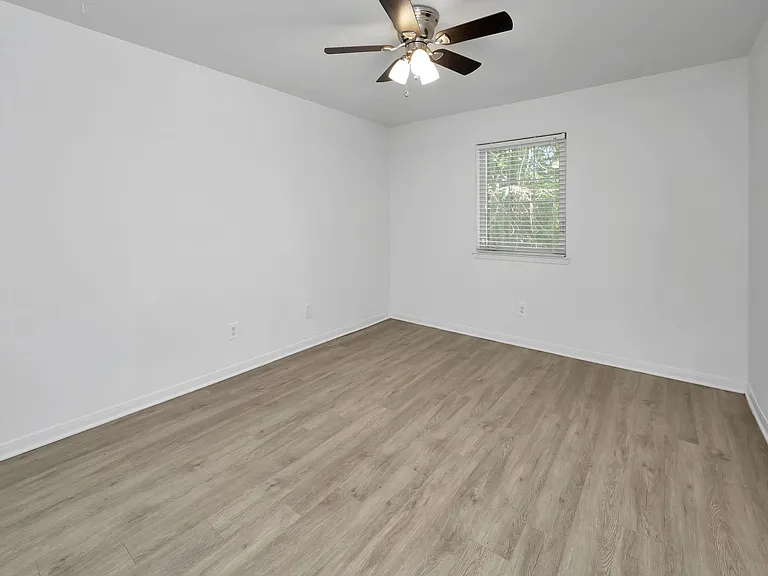 Parkside Place — Photo 28