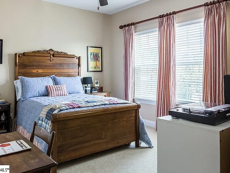 6 Stratton Chapel Ct — Photo 27