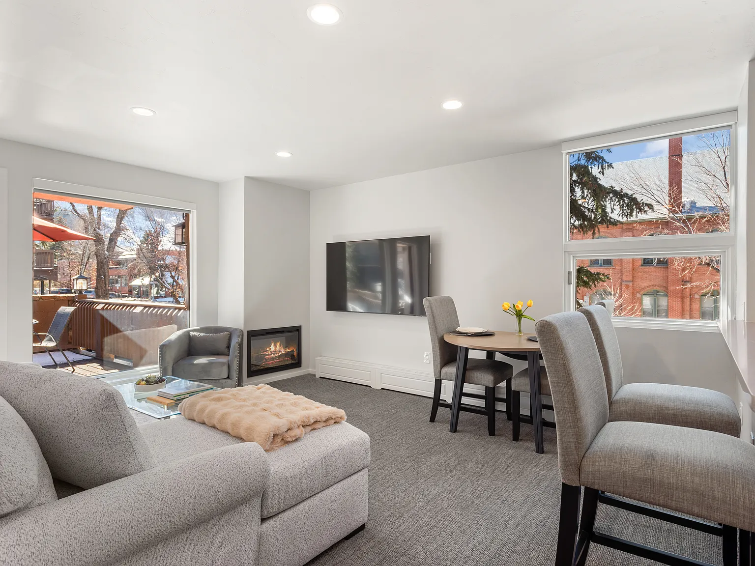 1 bed, 850 sqft, $9,500 — Photo 2