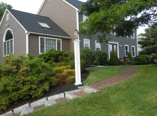 33 Elyse Rd, Mansfield, MA 02048