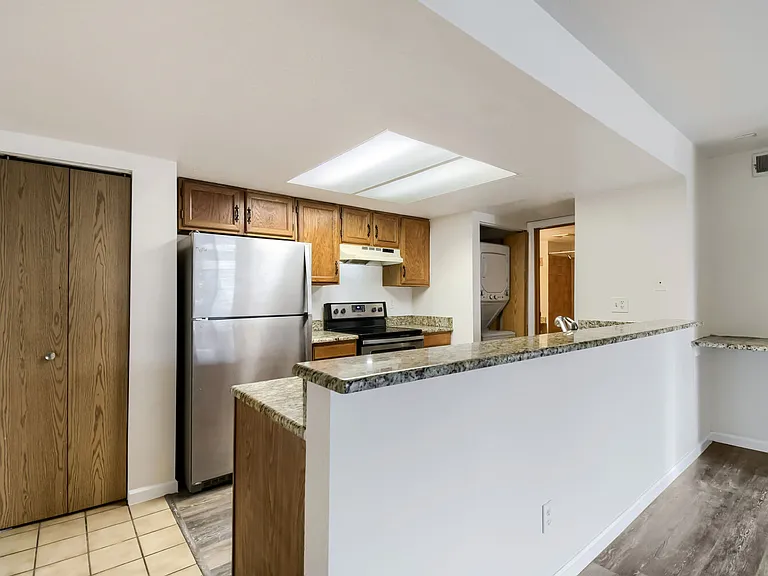 9670 Brentwood Way #103 — Photo 7