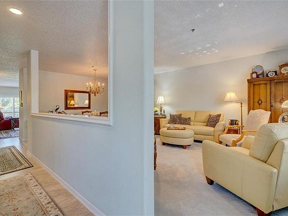 4th image of 2020 Shangrila Dr APT 203