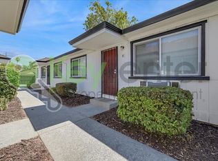 1065 Santiago Ave APT 6, Sacramento, CA