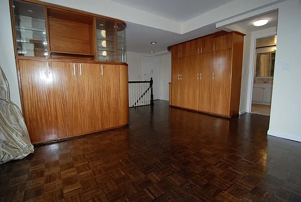 Rented by Owner | media 11