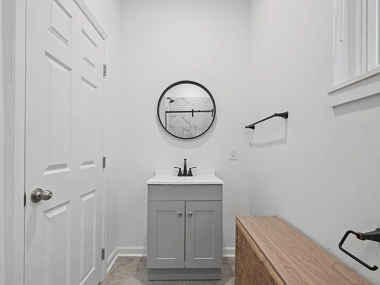 922 Snyder Ave #1 — Photo 16