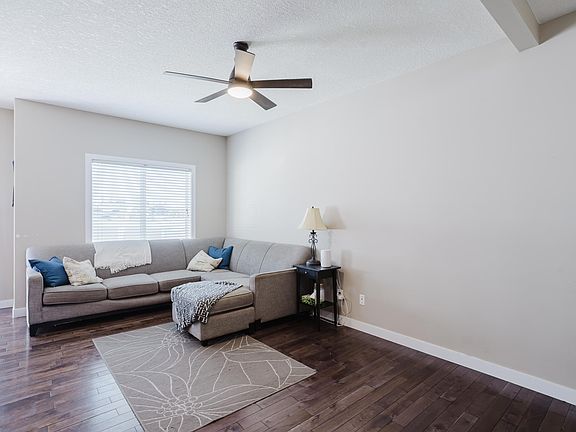 4th image of 3209 67th St