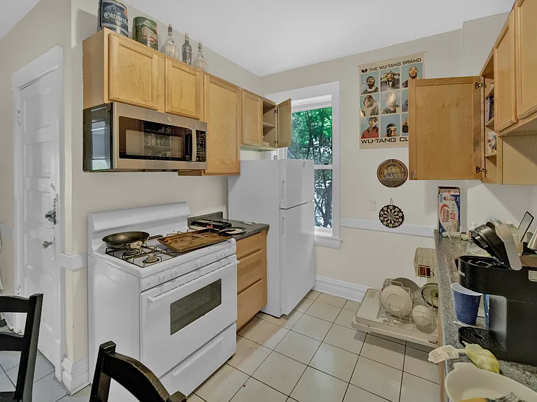 1029 Garnett Pl — Photo 10