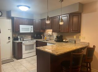 45 Folly Field Rd APT 8A, Hilton Head, SC 29928