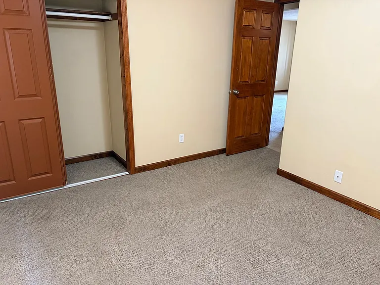 12 S Nanticoke Ave — Photo 6