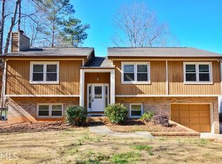 10087 Lakeview Pkwy, Villa Rica, GA 30180