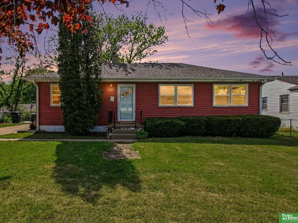 5306 N 47th St, Omaha, NE 68104