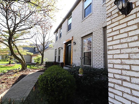 2nd image of 4715 Hickorybend Dr