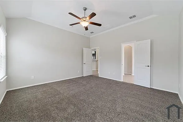 521 Cheyenne Dr — Photo 17