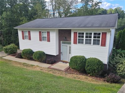 122 Phyllis Dr, Charleston, WV, 25302