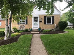 721 W Main St, Genoa, IL 60135