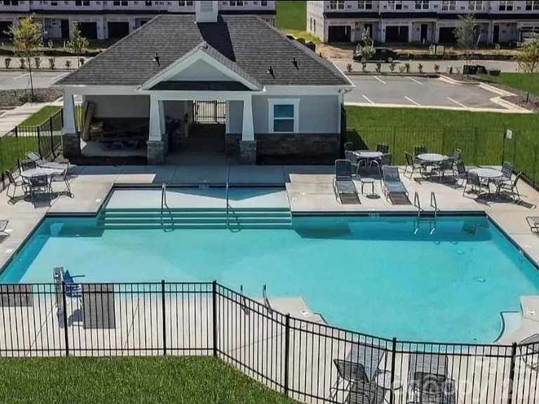 3745 Yorkshire Pl — Photo 25