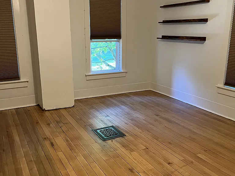 2863 Pickle Rd — Photo 25