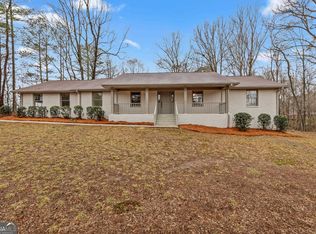 125 Strawberry Ln, Tyrone, GA 30290