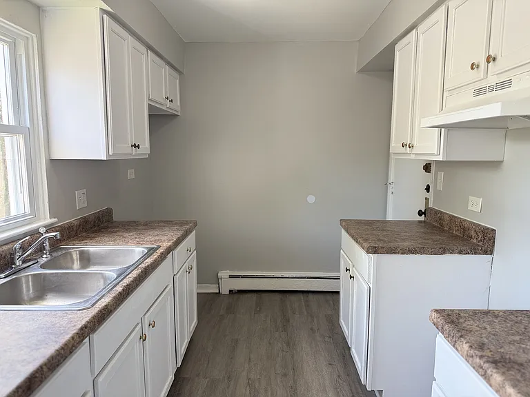 7824 S South Shore Dr #2C — Photo 6