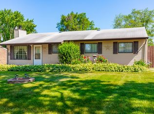 136 Delmar Dr, Bolingbrook, IL 60440