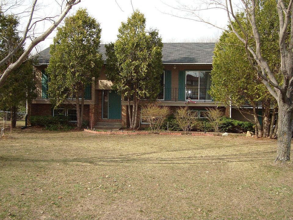 1st image of 840 Bren Del Dr