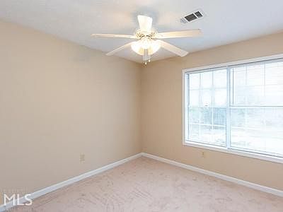 5th image of 260 Winona Dr