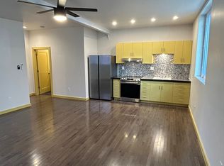 198 Mill St #3, Poughkeepsie, NY 12601