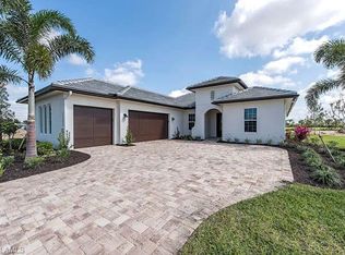 3286 Ibiza Ln, Naples, FL 34114