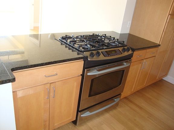 5th image of 51 Lafayette St Unit 307
