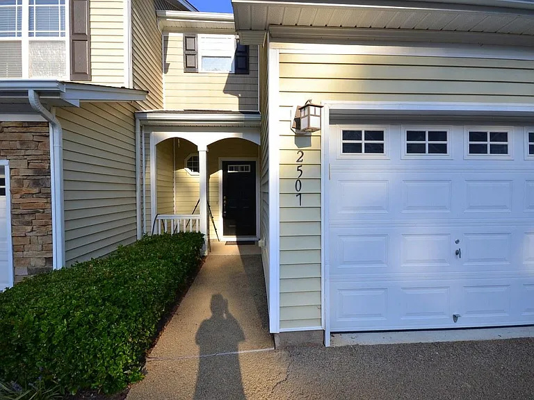 2507 Bryarton Village Way — Photo 27
