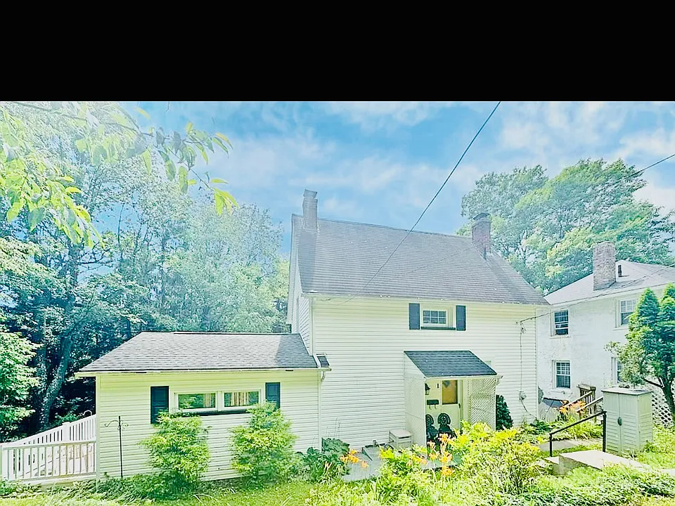 1 Shady Ln